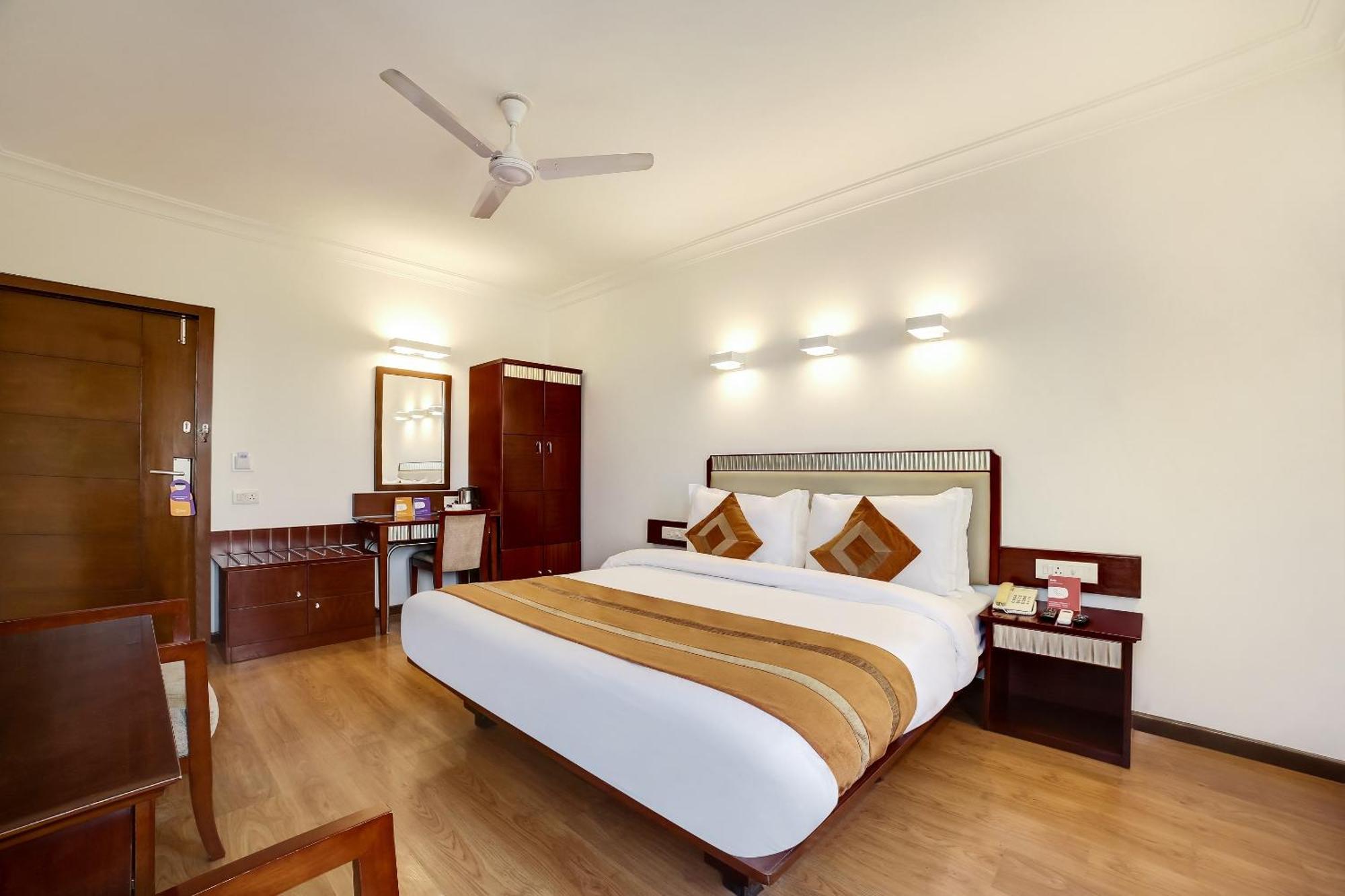 Clubhouse Nami Residency, Ahmedabad Hotel Eksteriør billede