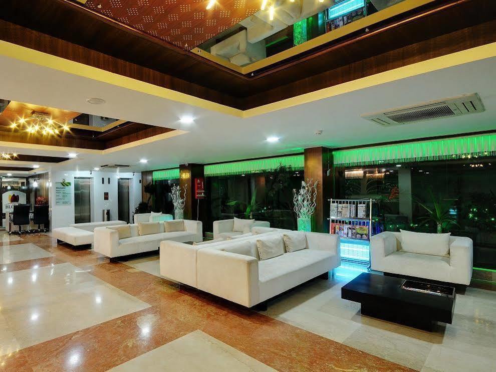 Clubhouse Nami Residency, Ahmedabad Hotel Eksteriør billede