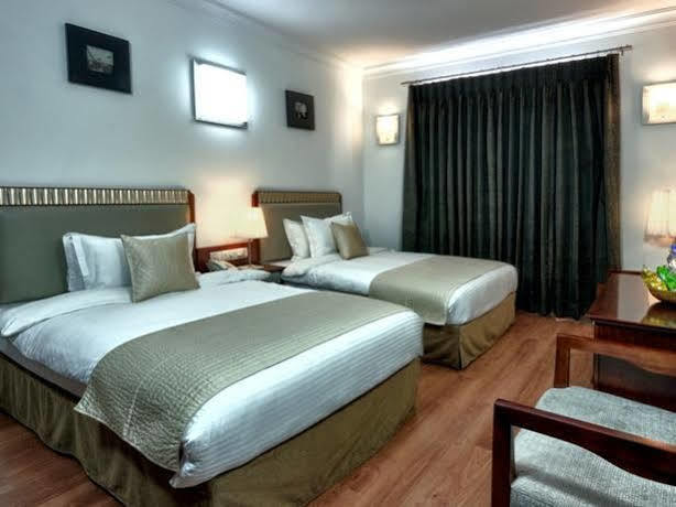 Clubhouse Nami Residency, Ahmedabad Hotel Eksteriør billede